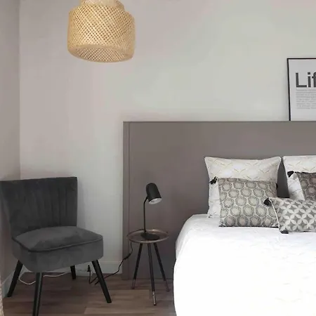 L'espace Teyssier - 6 A 8 Couchages Lejlighed Albi